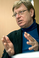 Professor Kai Savolainen blir chef fr Arbetshlsoinstitutets nanoskerhetscenter som ppnas i januari 2011. Foto: PATRIK LINDSTRM