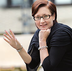 Det mste finnas tillrckligt med utbildningsplatser fr de unga, understryker Saana Siekkinen.