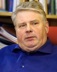 Jord- och skogsbruksarbetarna har alltid hllit ihop. r det ett minne frn lgertiderna d den inbrdes disciplinen var hrd och fackliga vildar krdes p porten, funderar Trfackets organisationschef Antero Vinl. Foto: HELI SAARELA