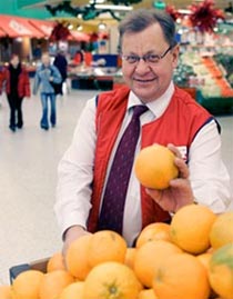 Kpman Matti Himberg skulle inte ha ngot emot en frtroendeman att underhandla med. Foto: PATRIK LINDSTRM