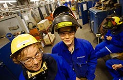 Fretagaren Helena Herrala bytte bransch. Savolaxaren Mikko Heiskanen bytte hemort. Fr att f ett jobb. Foto: ROBERT SEGER