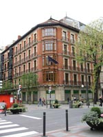 Europeiska arbetsmiljbyrn finns i ett stiligt tegelhus i absoluta centrum av Bilbao. Foto: INGEGERD EKSTRAND