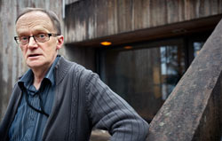 Lars-Erik Karlstrm, Metall och Jakobstad, vill att satsningar p vidareutbildning och kunskapsuppdatering grs nu under recessionen. – Vssa yxan d tid finns. Foto. TUULIKKI HOLOPAINEN