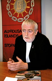 – Den islndska kronans saga r all. Euro och EU-medlemskap r den vg vi ska vandra, sger ordfrande Gylfi Arnbjrnsson p fackcentralen AS. Han r den tredje nordiska fackbasen i Lntagarens intervjuserie. Foto: RBERT GSTSSON
