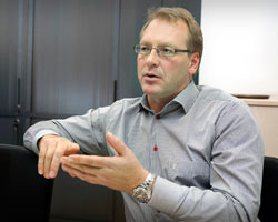 Pappersfrbundets ordfrande Petri Vanhala efterlyser nya innovationer inom pappersindustrin. Foto: Tuulikki Holopainen