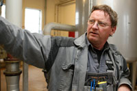 Frank Madsen r reparatr och huvudfrtroendeman. Foto: Henrik Schtt